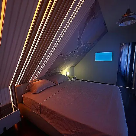 Luxury Skylight Loft & Terrace Center * Varna